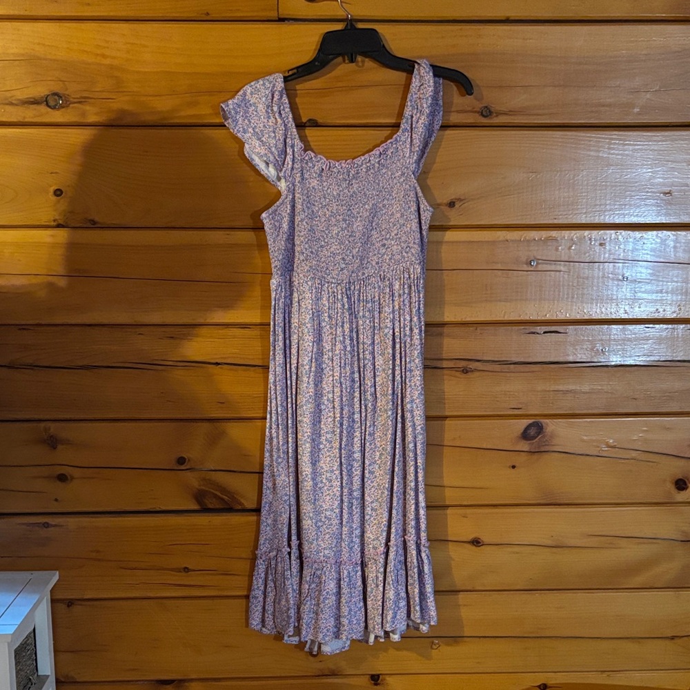 Arizona Jean Company Lavender Floral Midi Dress